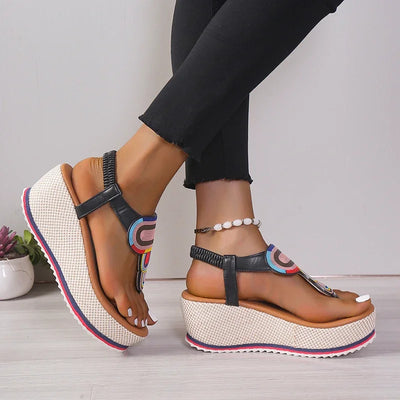 sandales compensées noires femme