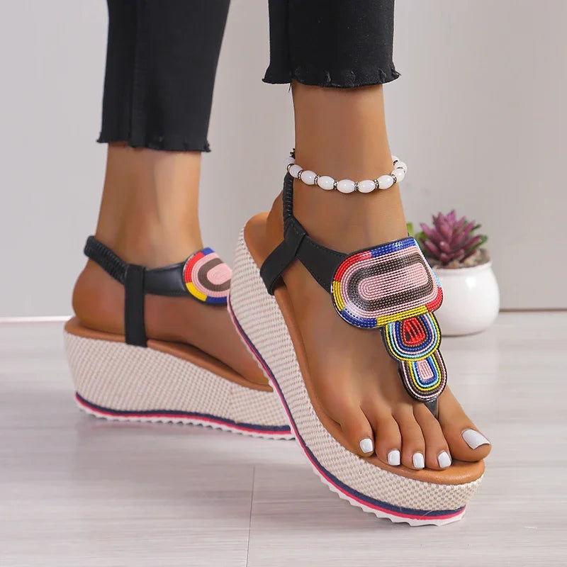 sandales compensées noires femme